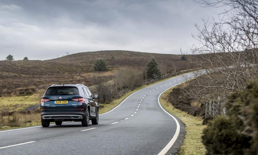  Skoda Kodiaq Scout 2017 года  (UK) (фото 31 из 36)